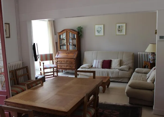 Aux Abatilles Villa *